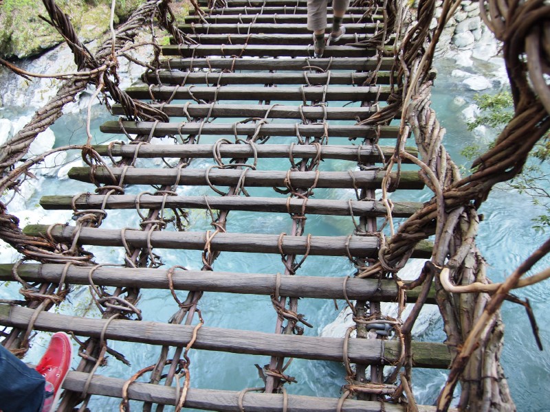 祖谷渓のかずら橋（２）